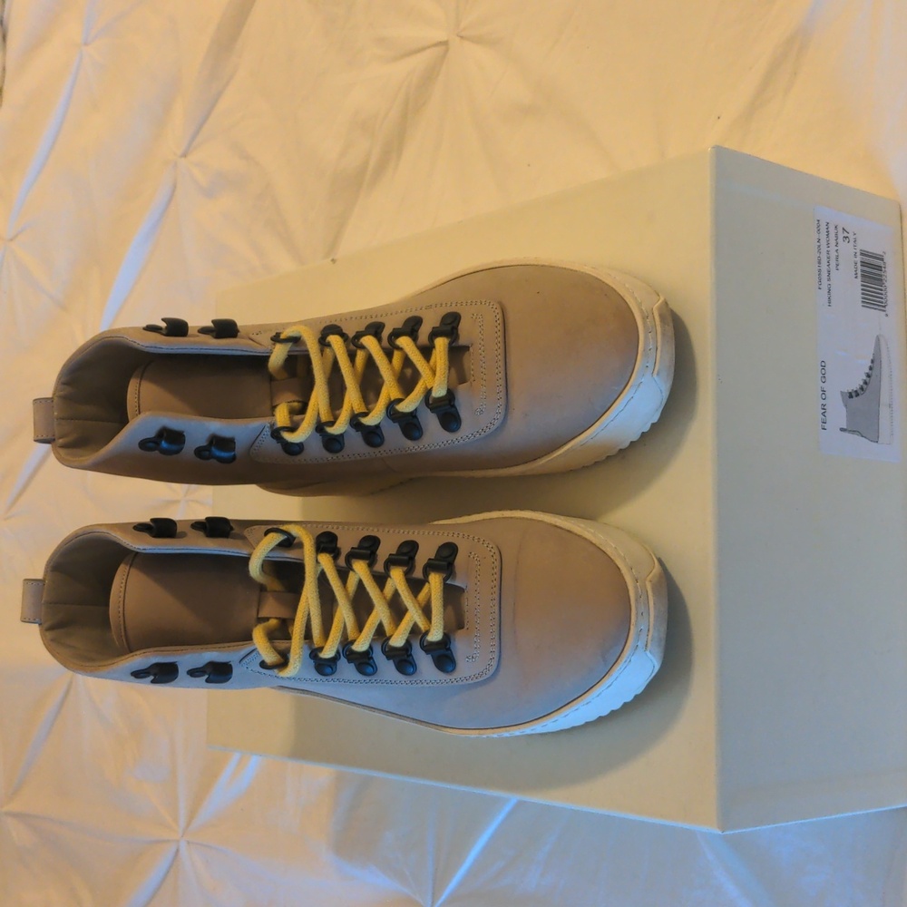 FEAR OF GOD Hiking Sneaker